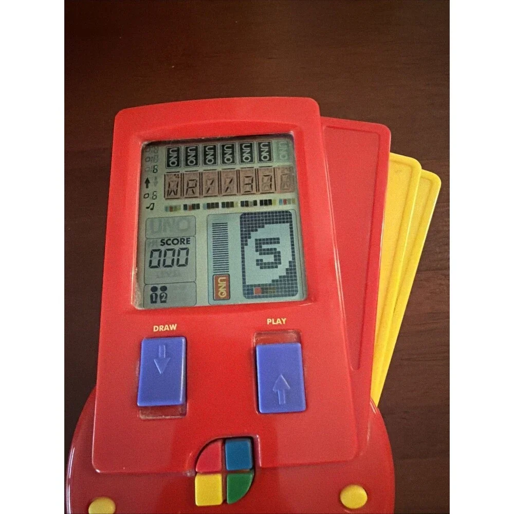 Vintage 1999 Mattel UNO Electronic Red Handheld Travel Game Classic Tested Works